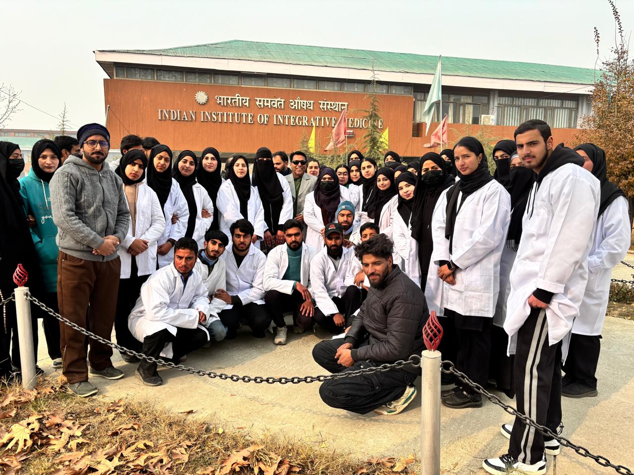 Science tour to CSIR IIIM Srinagar - Image 3