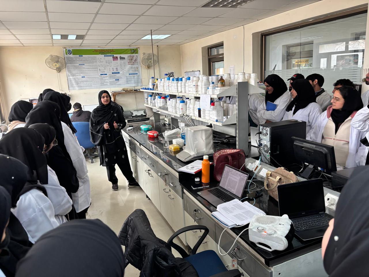 Science tour to CSIR IIIM Srinagar