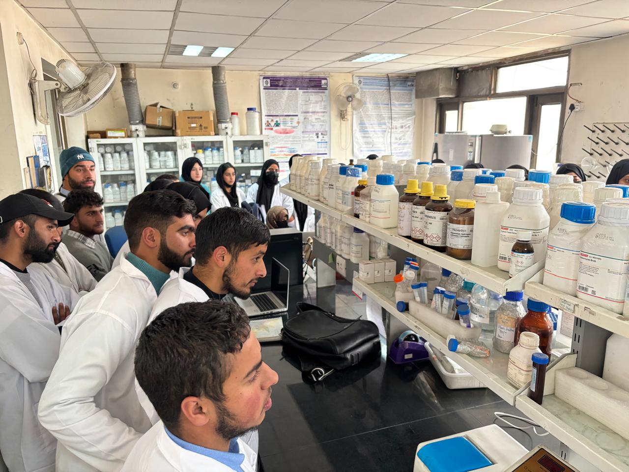 Science tour to CSIR IIIM Srinagar